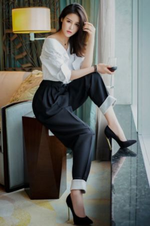 美丽的小蜜桃2