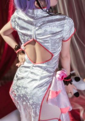 少女的4